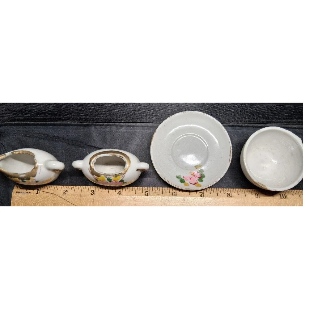 Vintage Miniature Floral Tea Set Creamer Sugar Bowl Teacup Saucers Gold Rim 6pc